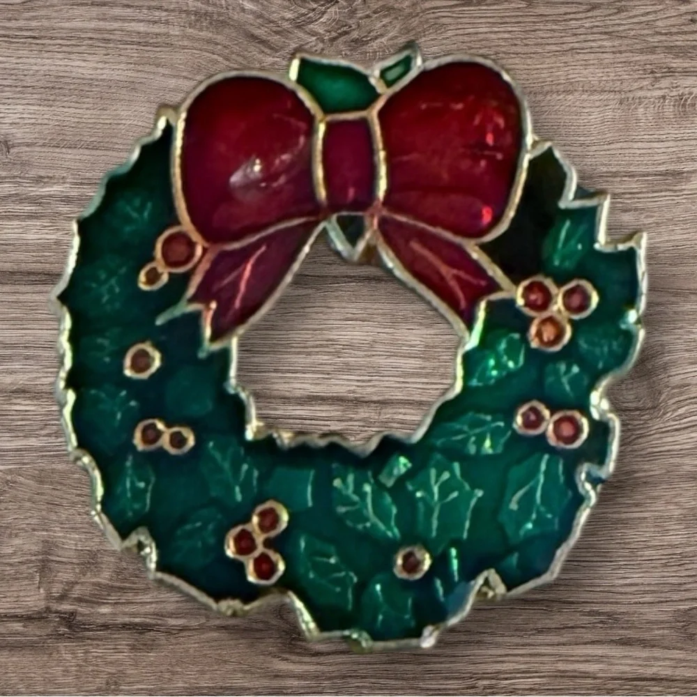 Vintage Christmas Wreath Brooch & Jolly Santa Claus Brooch